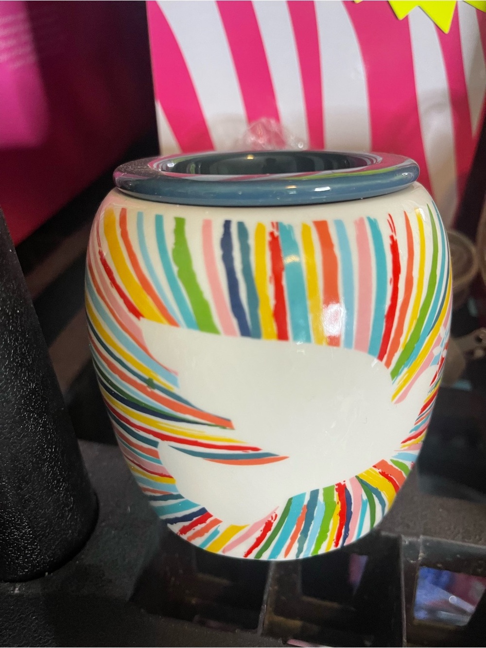 Pink Zebra Rainbow Dove Simmering Pot wax warmer